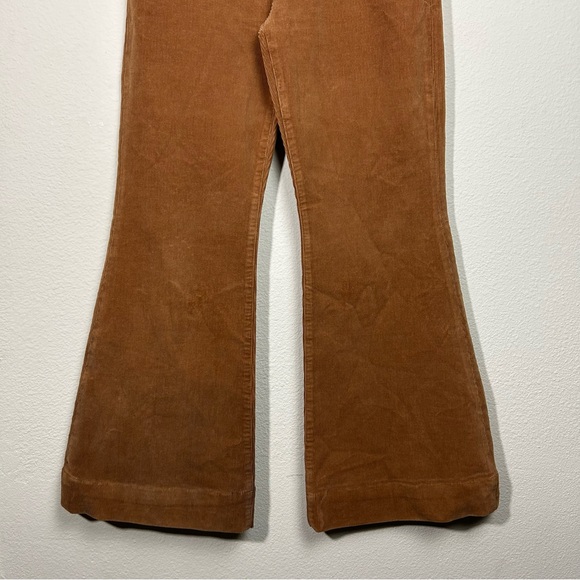 Alice + Olivia Size High Rise Bell Bottom Corduroy Camel Pant Size 30 - Picture 4 of 10